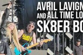 Avril & All Time Low Live!