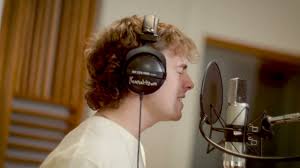 Acoustic Royel Otis