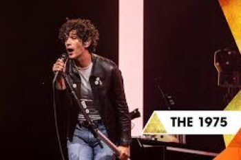 The 1975 Headlines Glastonbury!