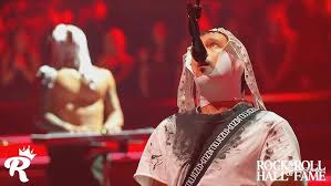 Twenty One Pilots Do White Stripes!